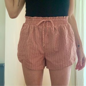 Linen-look shorts
